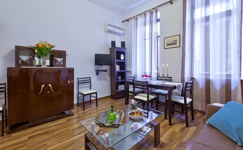 Aphrodite House La Canea